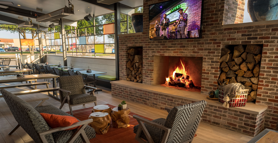 PORCH SWING Studio B Dallas Restaurant Branding