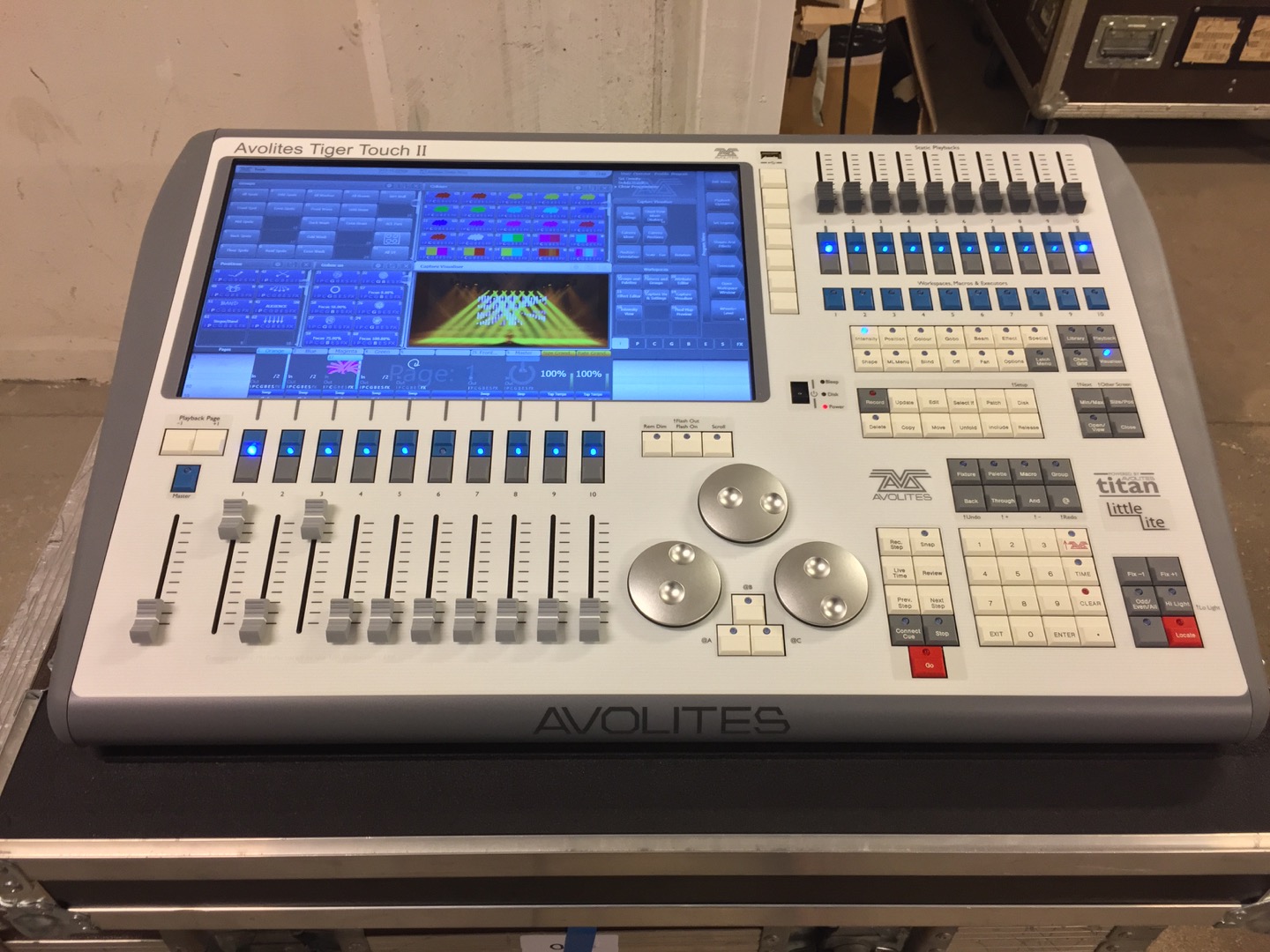 Delivery of AVOLITES Tiger Touch II for STATE OF LIGHT Studio Berar