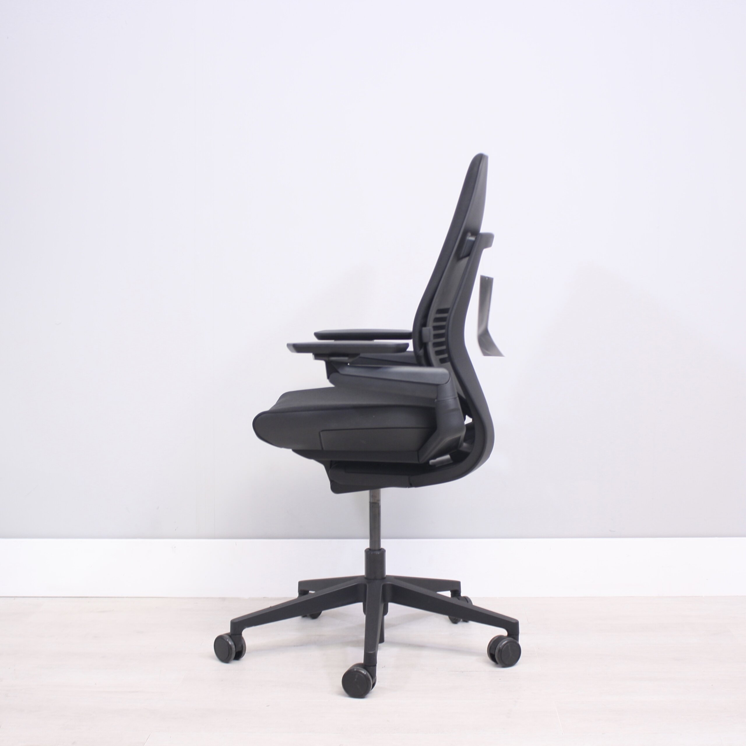 Gesture Ergonomic Office Desk Chair Steelcase, 53 OFF