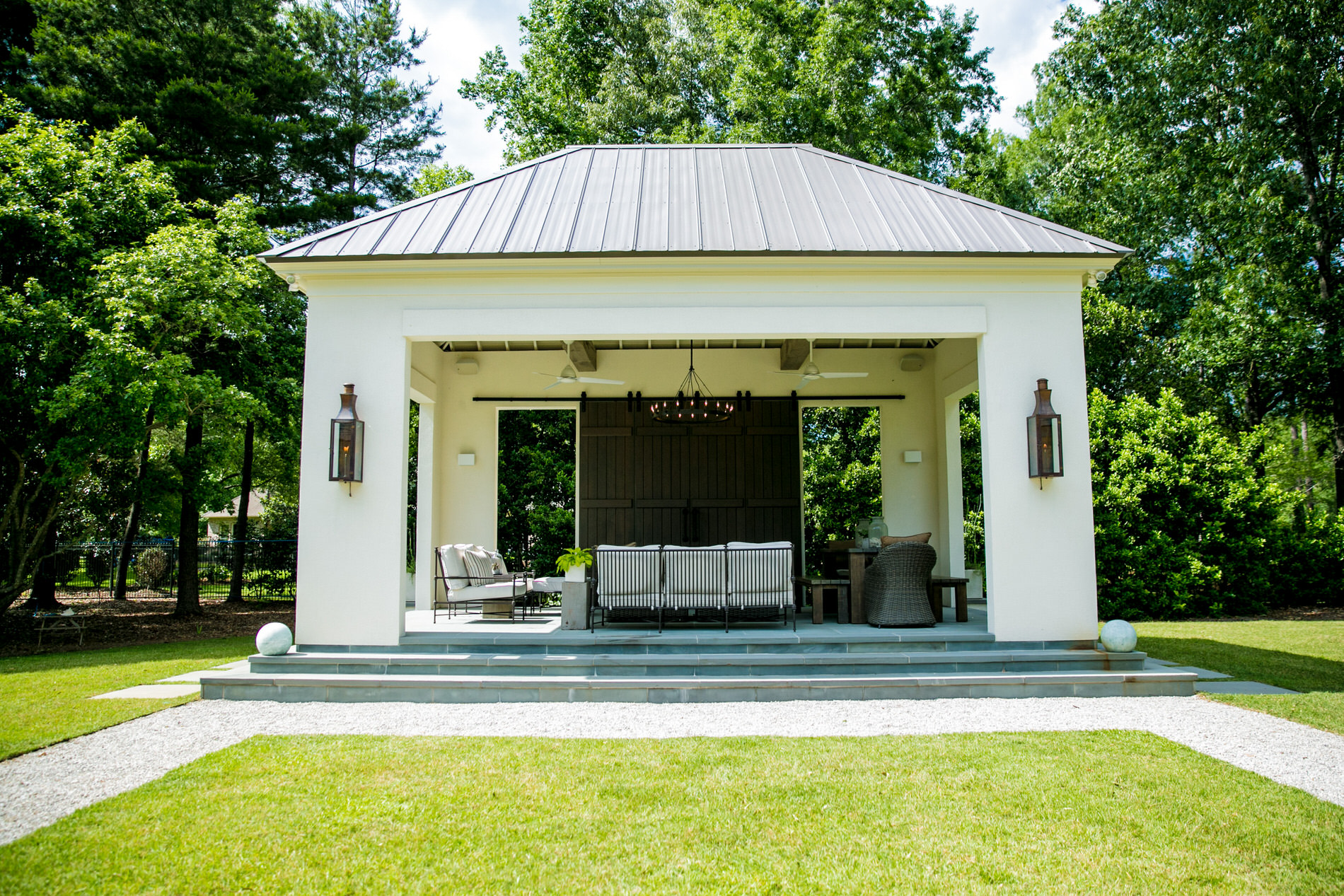 Weldon Court I studioMV Designs