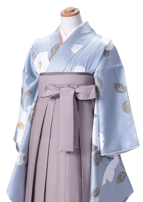 名古屋の小学校卒業式の袴レンタル｜名古屋市守山区の写真館「スタジオフォルク」