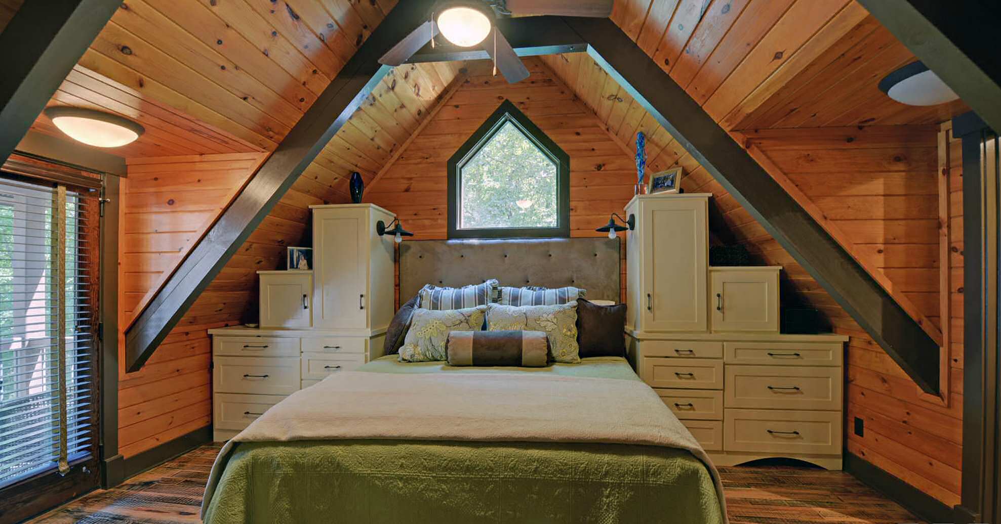 Kelly's Cove, Lake Blue Ridge, Ga Interior Design