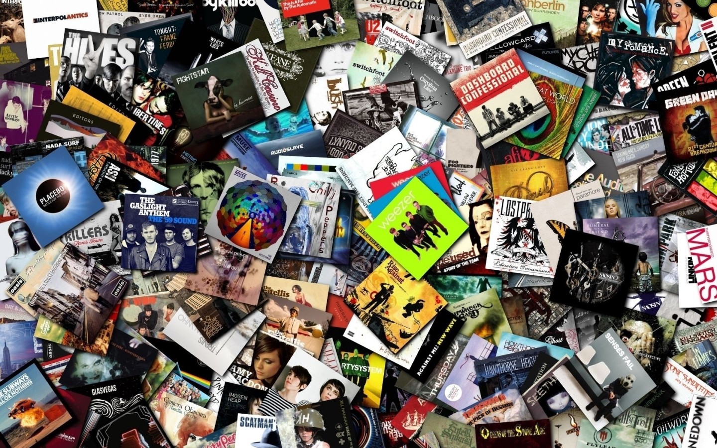 These are the 5 Albums Every Music Fan Must Listen To