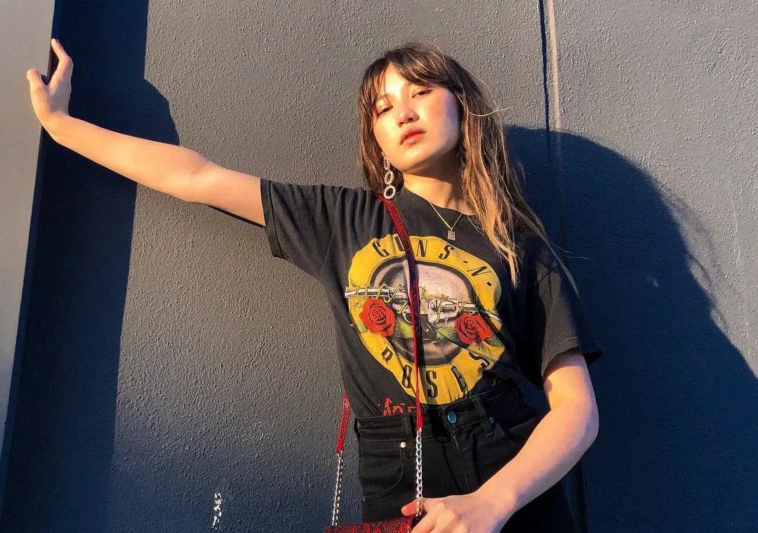 Meet Ashley, aka bestdressed, the Queen of Aesthetic Thrifting