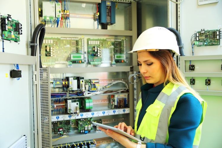 11 Amazing Job Positions For Electrical Engineers