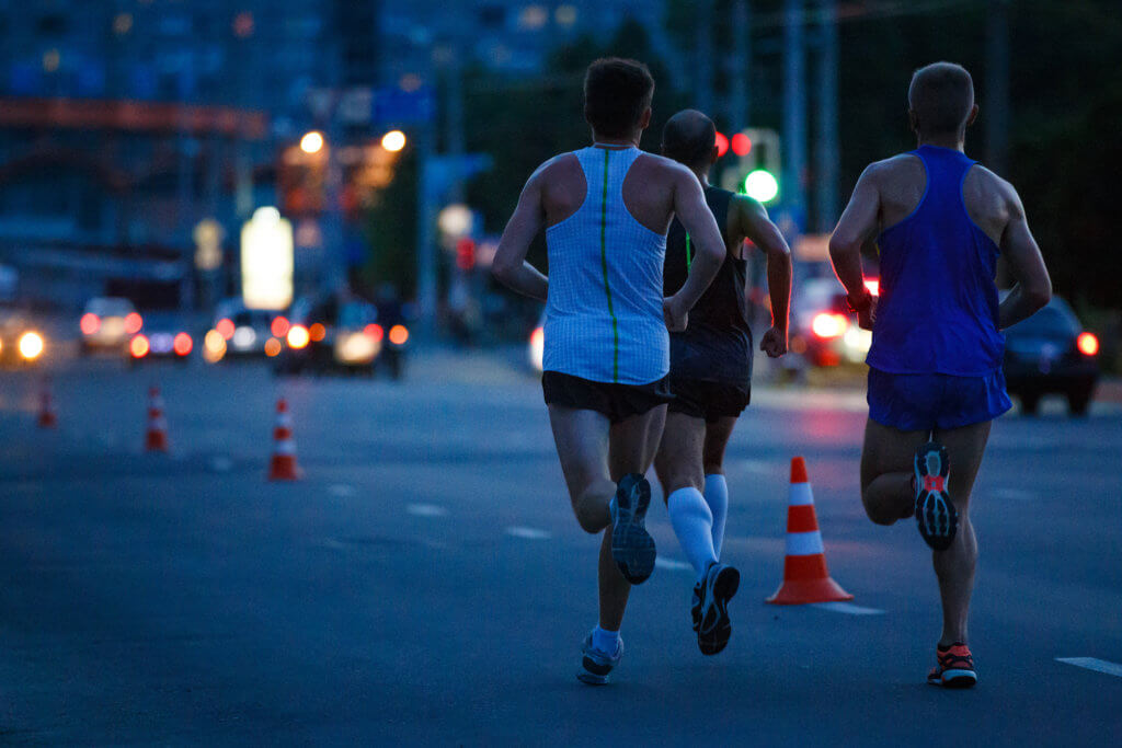 Afraid Of Evening Exercise? An Early Nighttime Workout Won't Affect