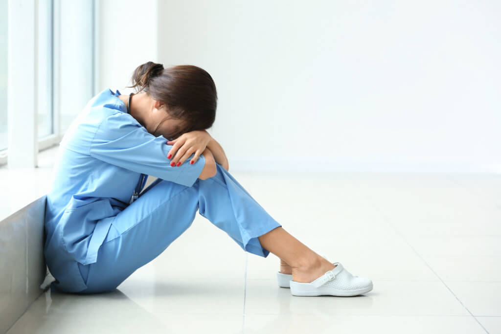 New study sheds light on tired, overworked nurses 1 in 8 takes meds to