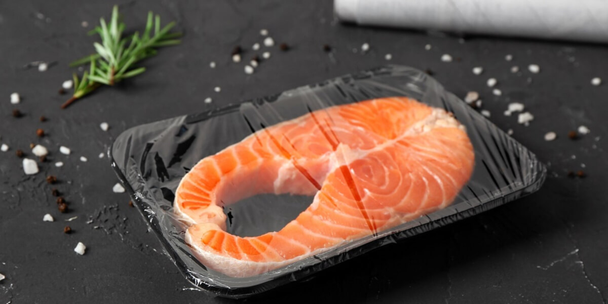 Nearly 10,000 chemicals leaching from plastic containers into food