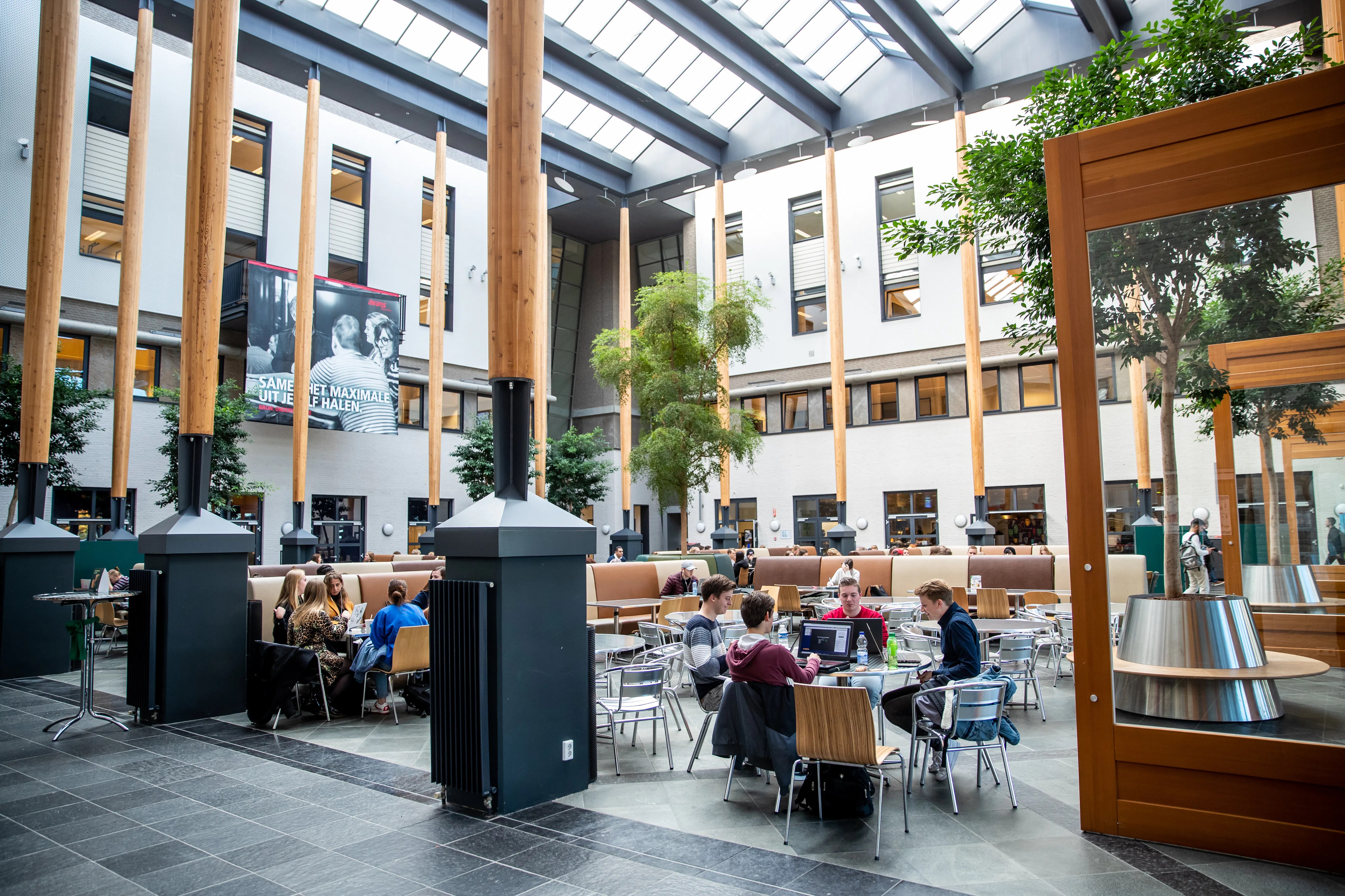 Avans University Of Applied Sciences | University Info | 5 Bachelors In English - Bachelorsportal.com