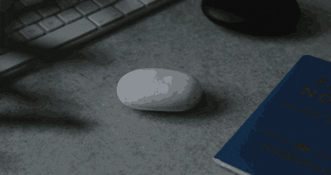 Do you have the stones to back the Moment Pebble on Kickstarter? » Stuff