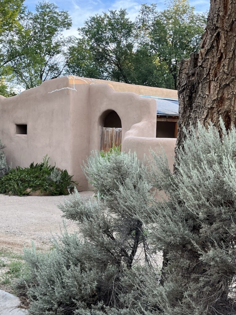 A Guide to Visiting Taos, New Mexico Style Beyond Age