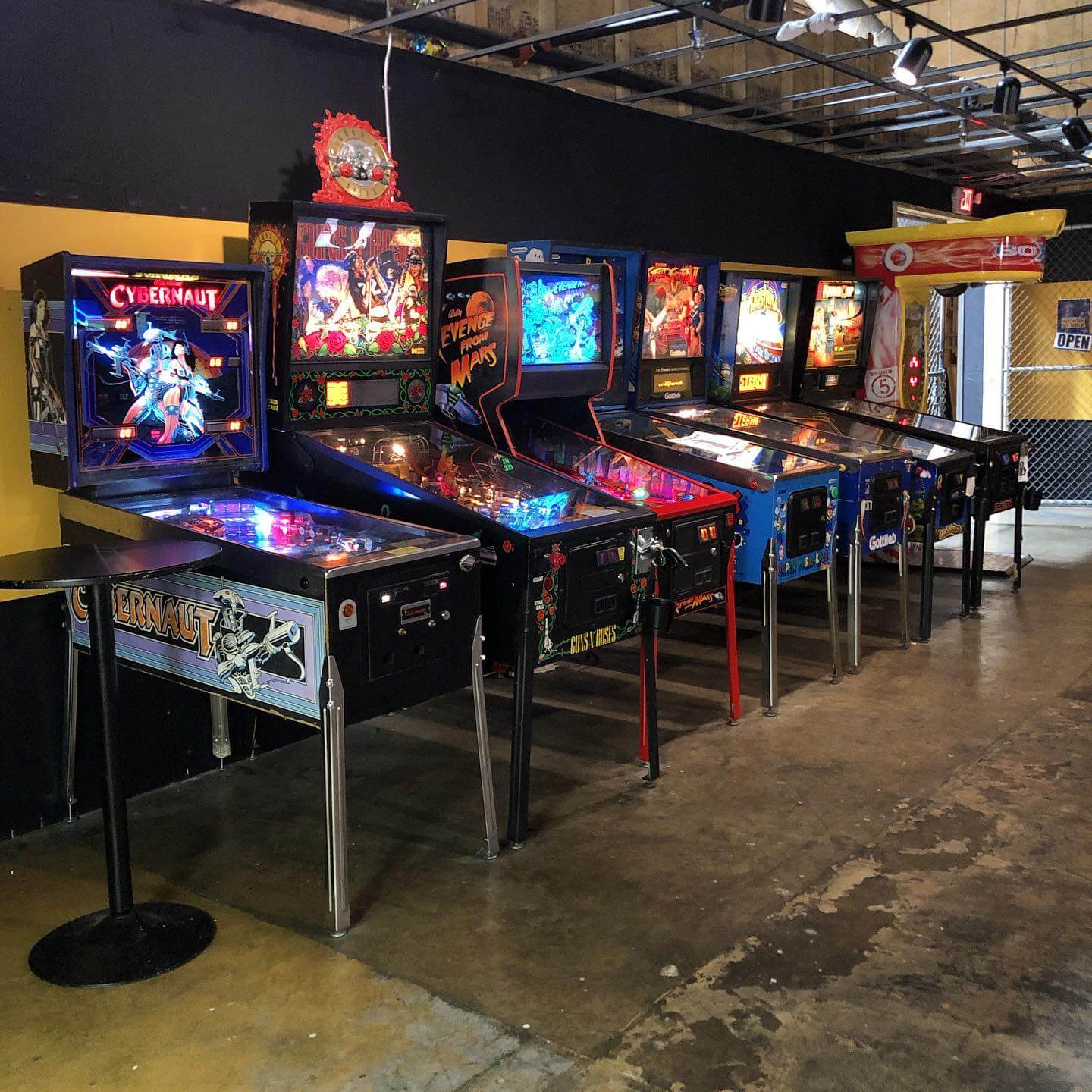 5 Memphis Bars with Games