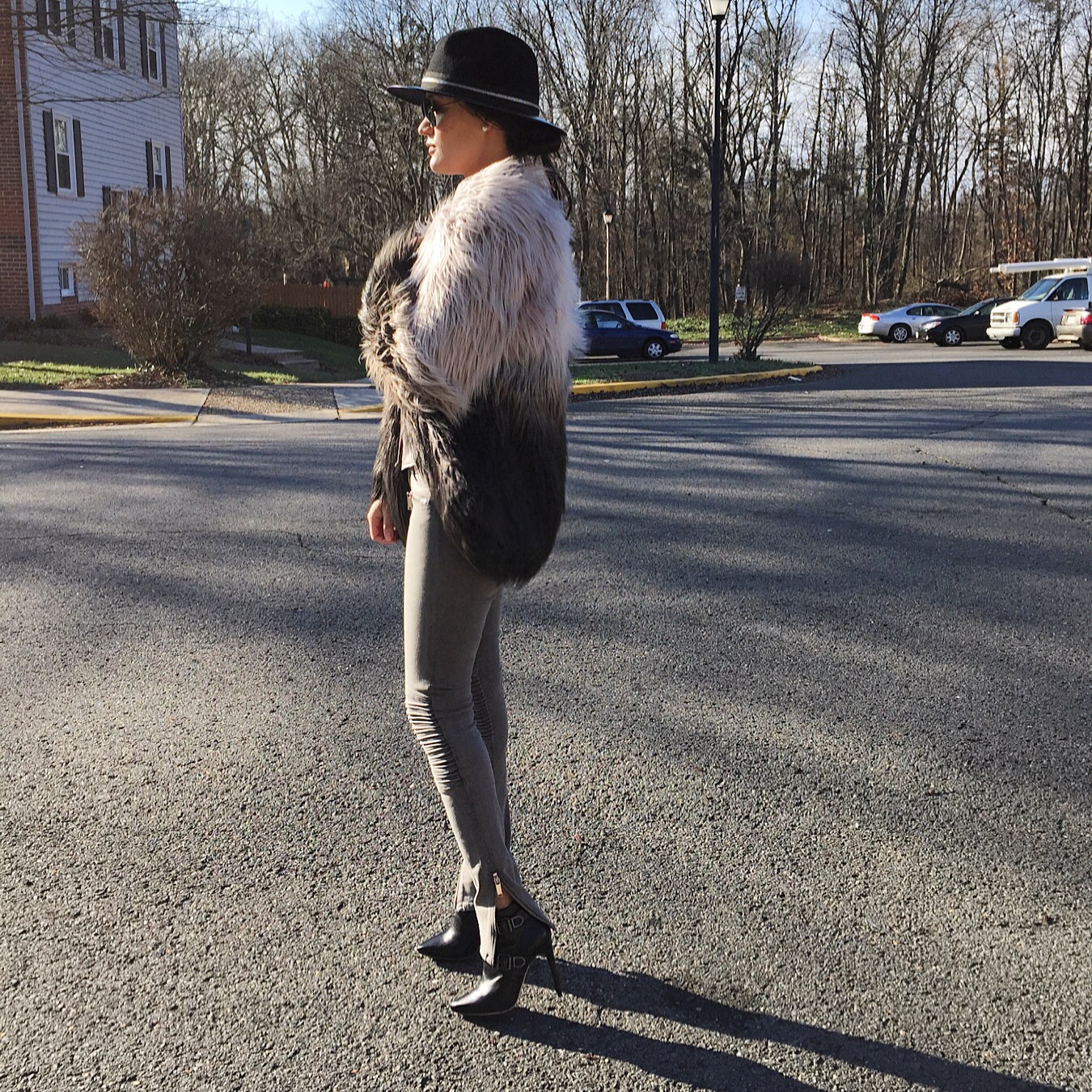 DIP DYED Faux Fur Coat From chicwish (Collaboration) stylebyraysa's Blog