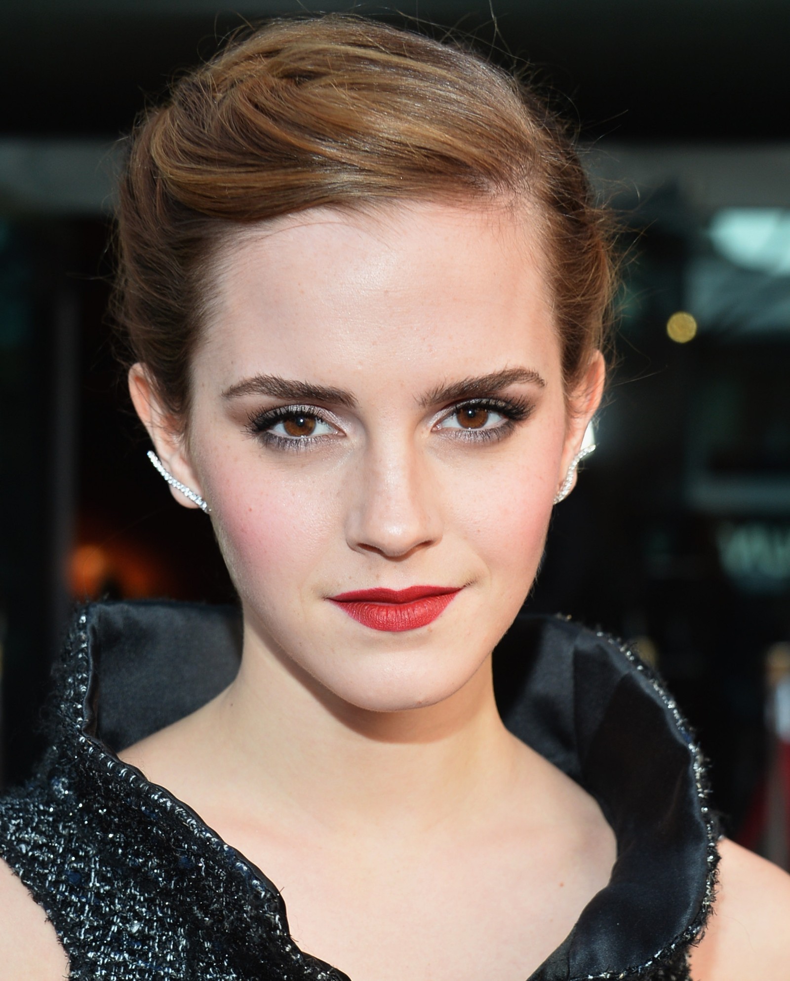 Emma Watson’s Hairstylist on Her Short Hair StyleCaster