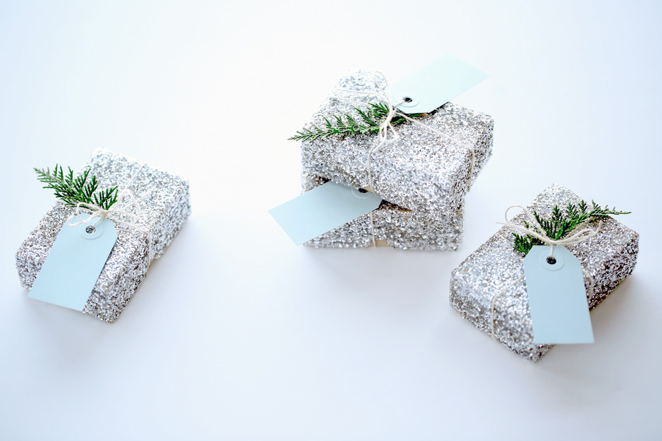 For the Makers’ DIY Glitter Gift Box Tutorial StyleCaster
