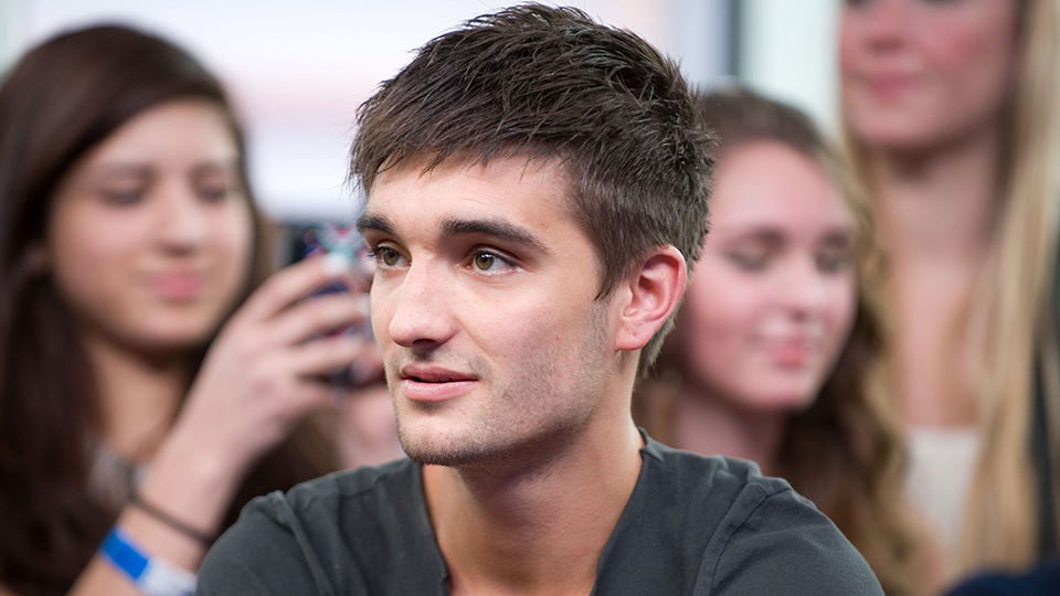 List Of Celebrities Who Have Died In 2023 Celebrity Deaths 2022: Stars, Actors, Singers Who Passed Away This Year | Stylecaster