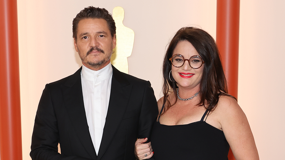 ¿Quiénes son los hermanos de Pedro Pascal? Hermanos, Hermanas Lux(028)