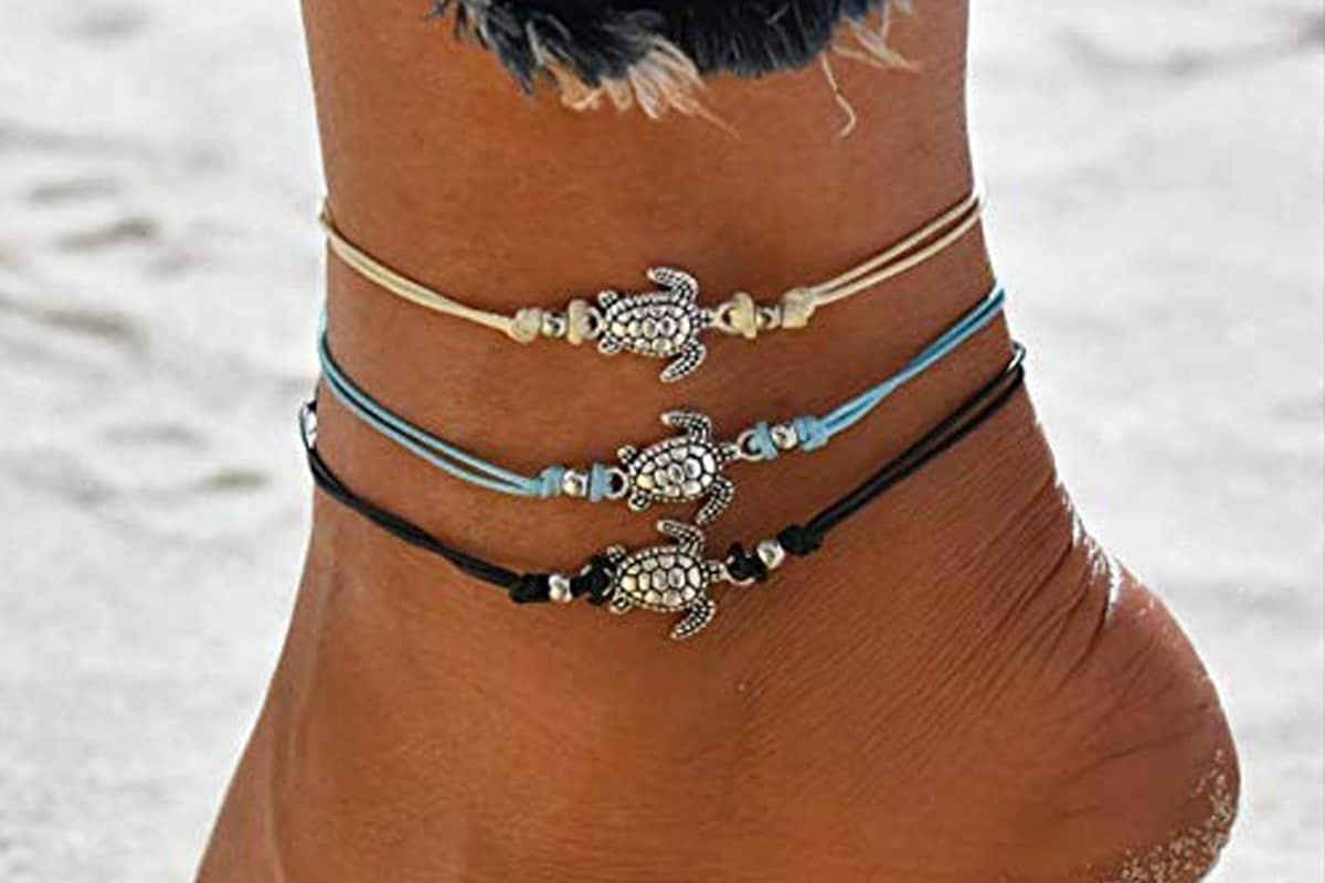 15 Sea Turtle Anklets for That Perfect Beach Look