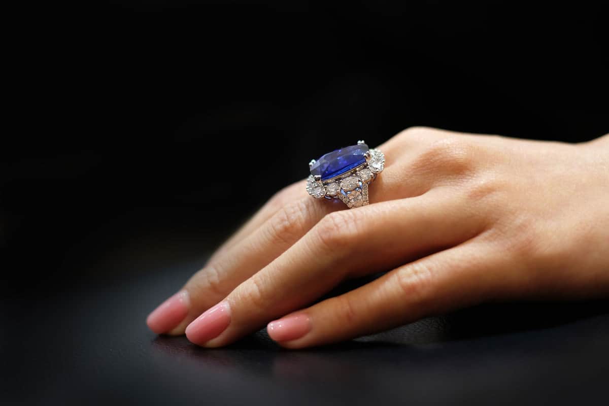 How Much Does A Sapphire Ring Cost?