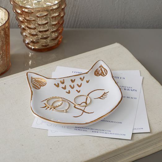 cat-ring-dish