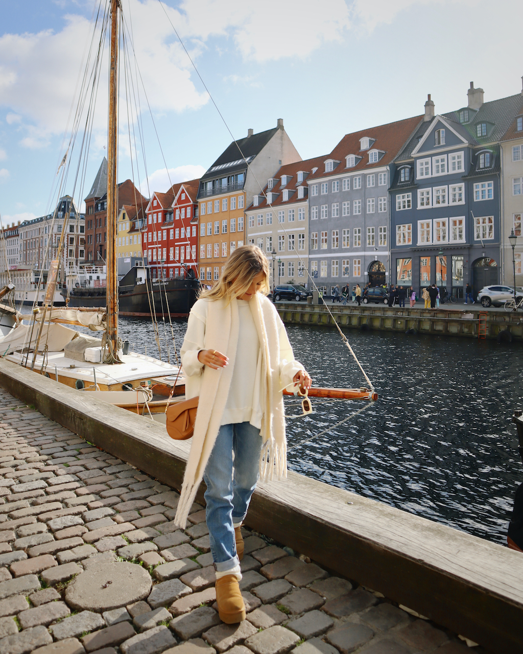 Copenhagen outfit guide, copenhagen outfits, copenhagen outfit ideas