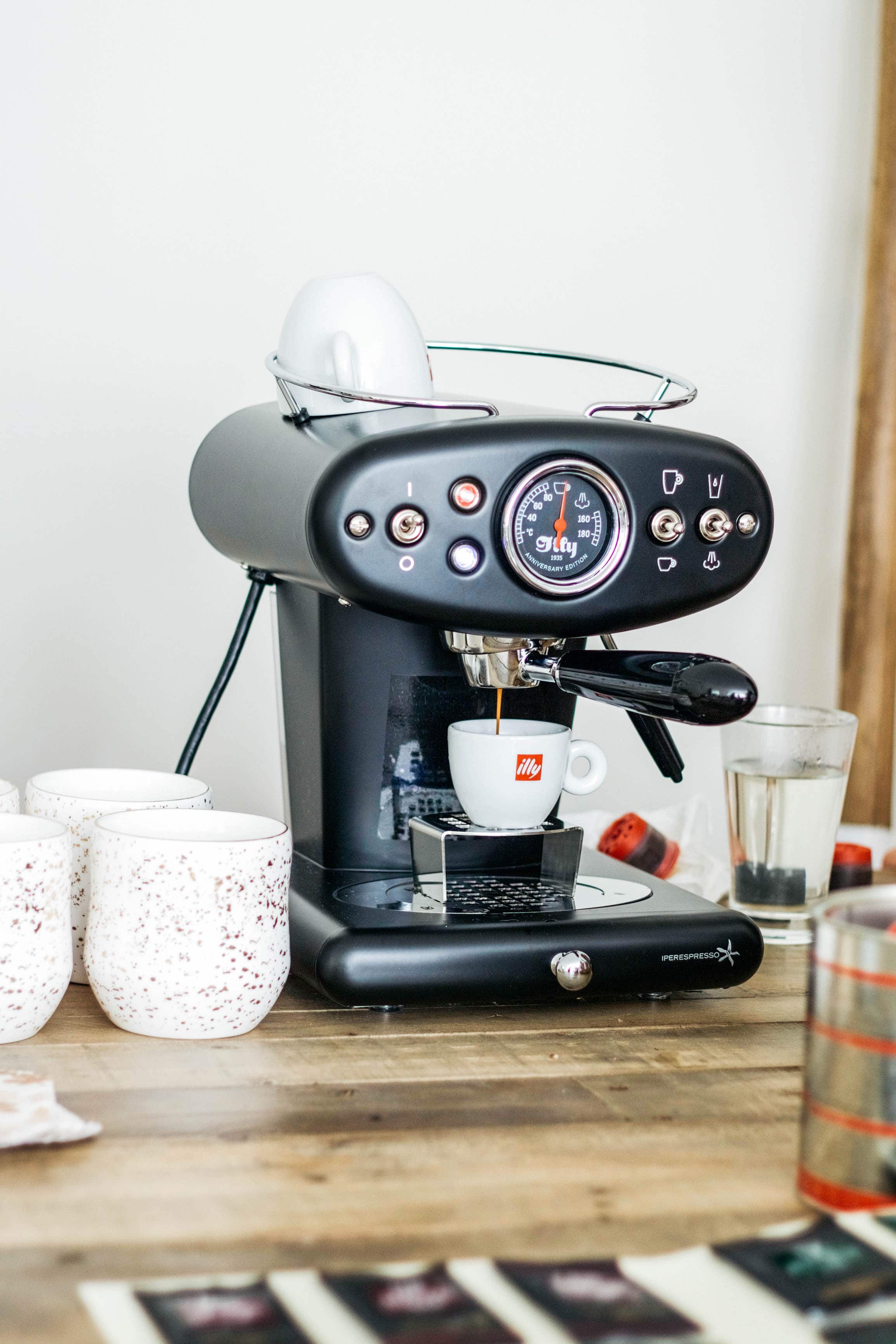 HOW TO GET THE BEST AT HOME COFFEE Styled Snapshots