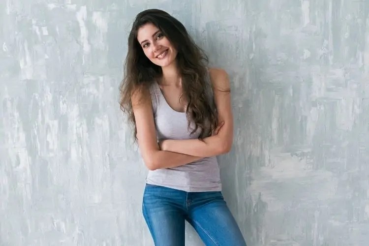 7 Best Women's Tank Top Brands Stylelisty