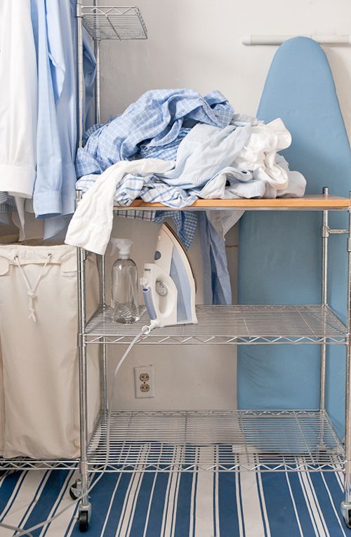 5 WAYS TO KEEP YOUR DRESS SHIRT LOOKING SHARP