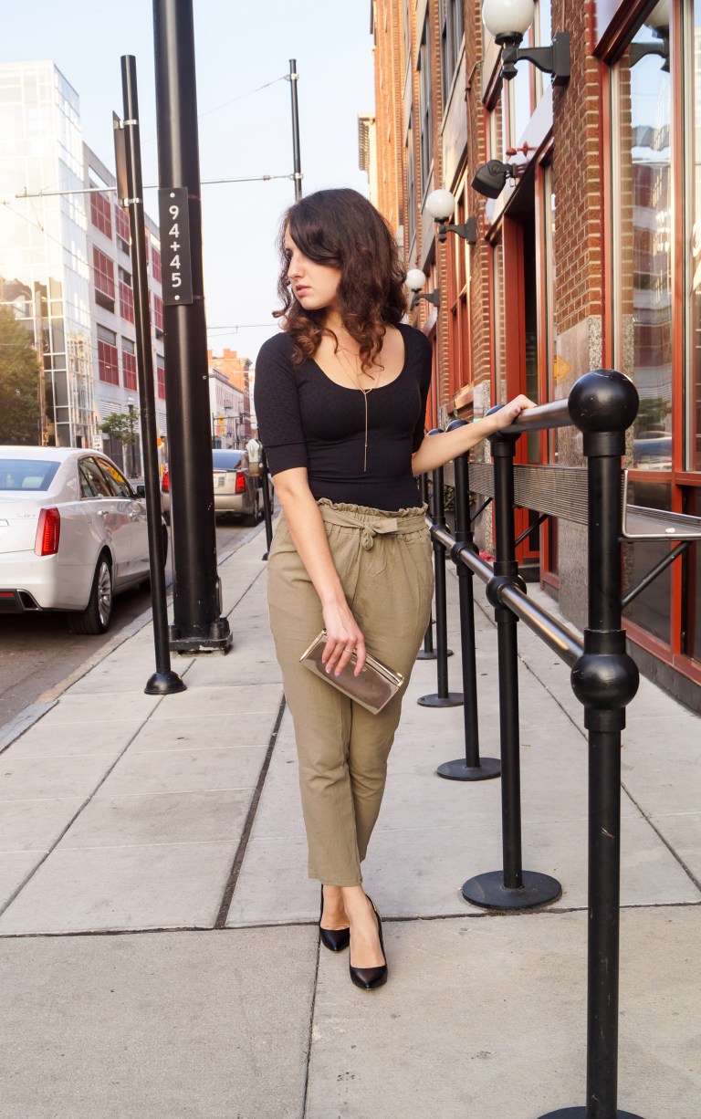 How to Wear Peg Pants Style As Needed