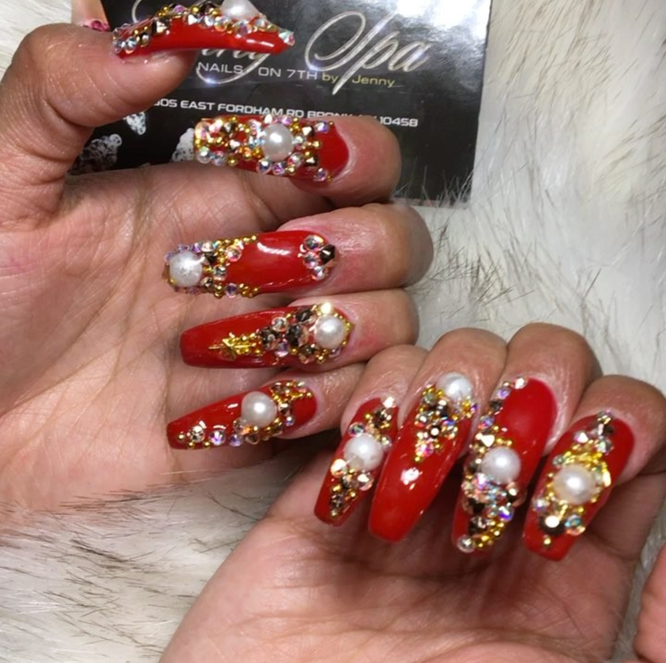 Aggregate 134+ cardi b's nails super hot ceg.edu.vn