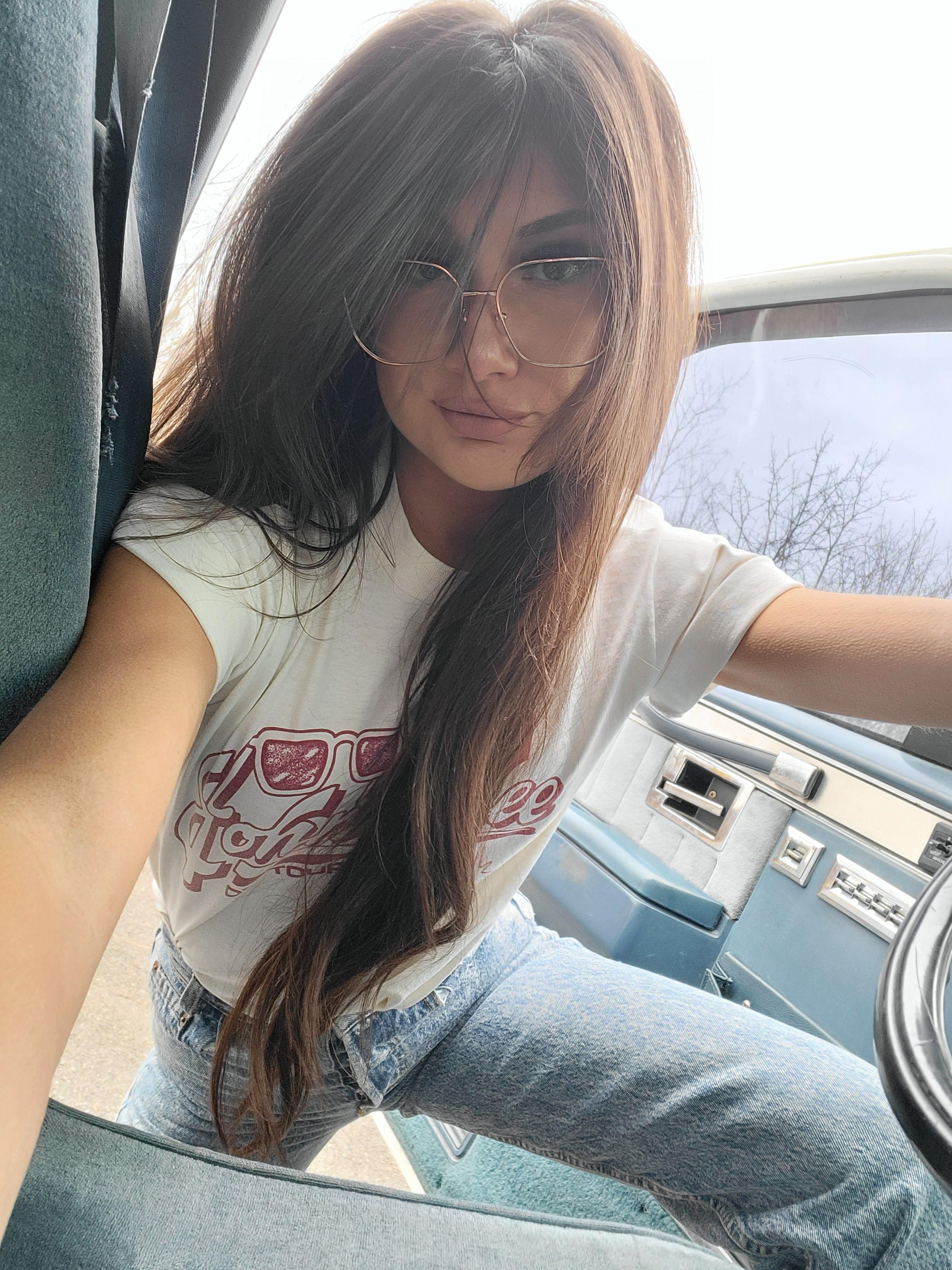 Nelly (u/Nelllsterr) - Reddit