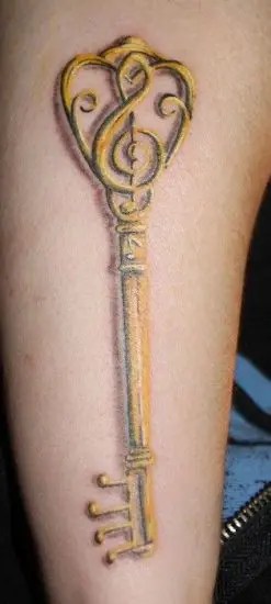 15 Stylish Key Tattoo Designs And Pictures | Styles At Life 550_x_247_webp