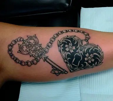 20+ Best Lock And Key Tattoo Designs For Men And Women 343_x_384_webp