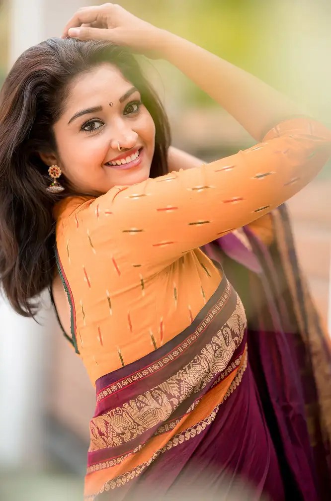 Tamil Actress Hot Photos Gallery