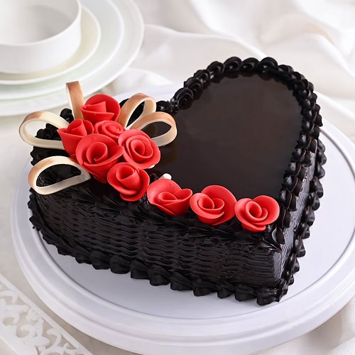 20 Romantic Heart Shape Cake Designs With Images In 2024