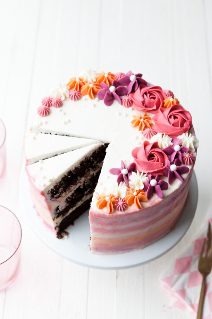 How to Make a Buttercream Flower Cake Style Sweet