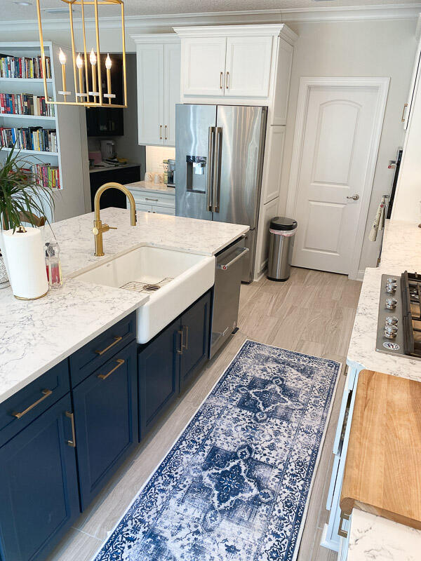 A Navy And White Kitchen Design Style Waltz