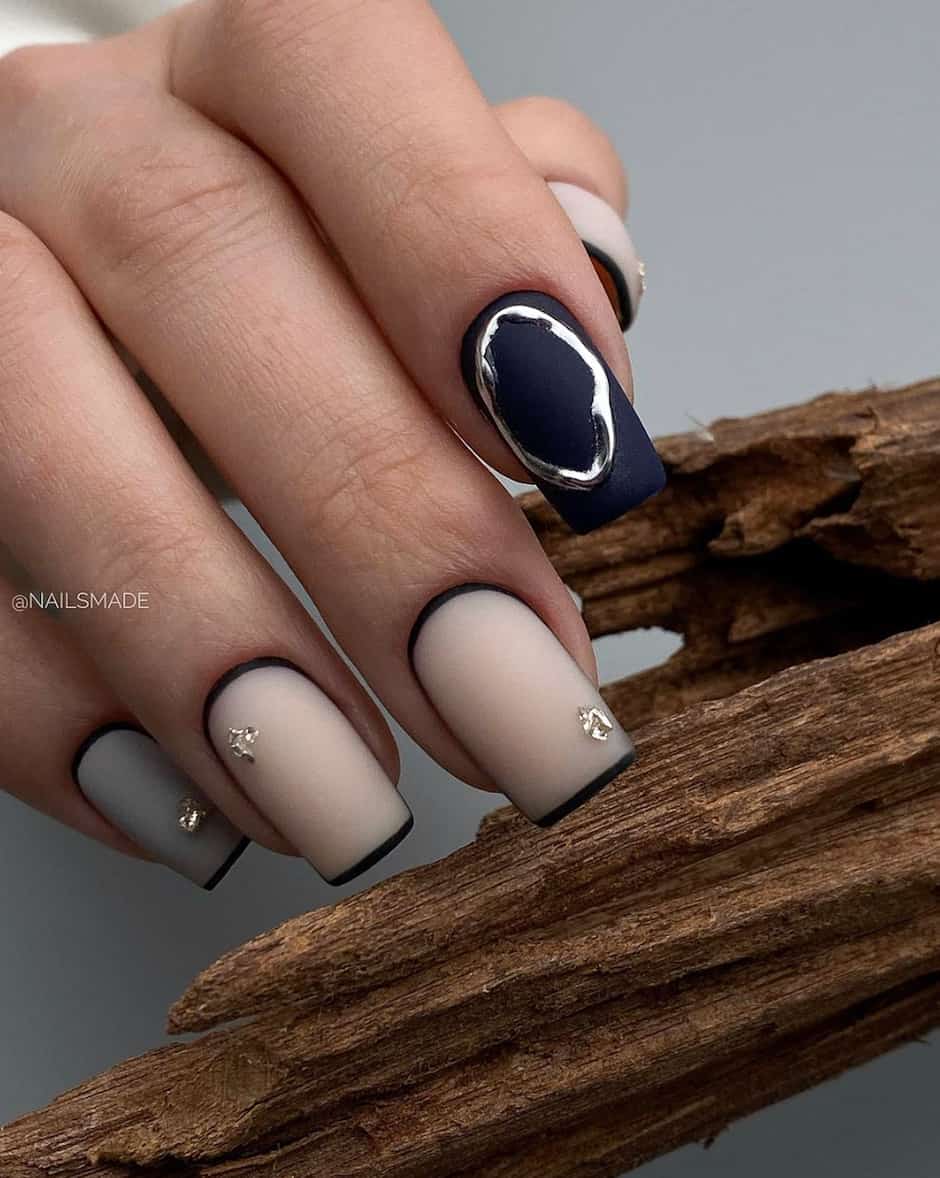19+ Stunning Navy Blue Nails & Dark Blue Nails To Copy