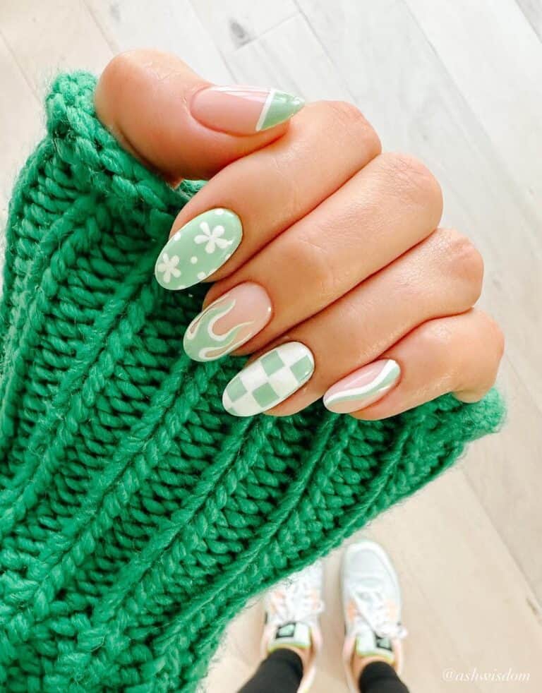 25+ Stunning Mint Green Nails To Inspire Your Next Mani in 2023!