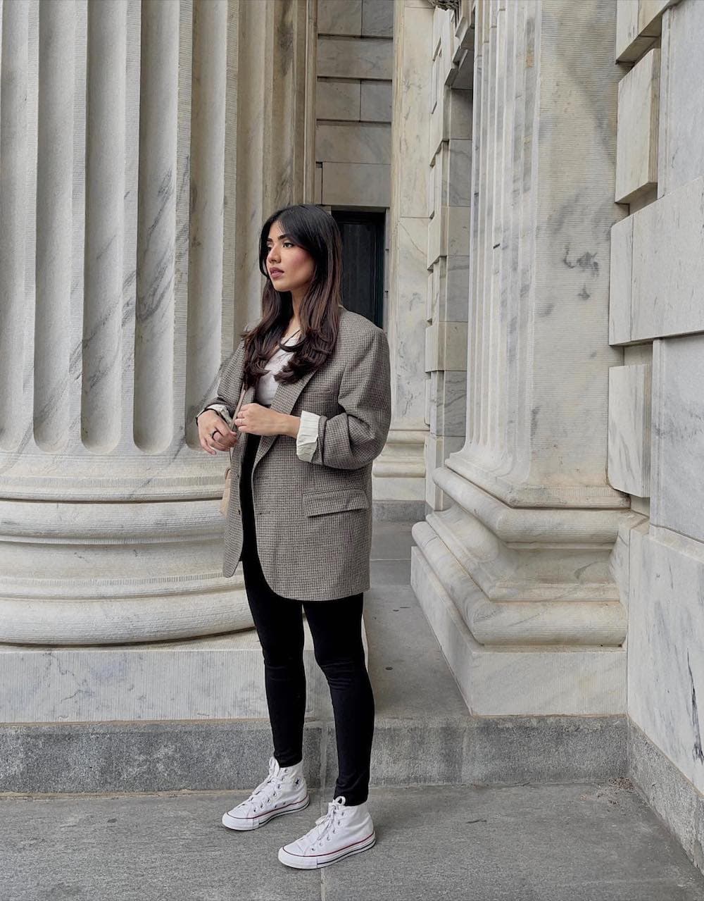 12+ Museum Date Outfit Ideas With A Cool & Classy Vibe