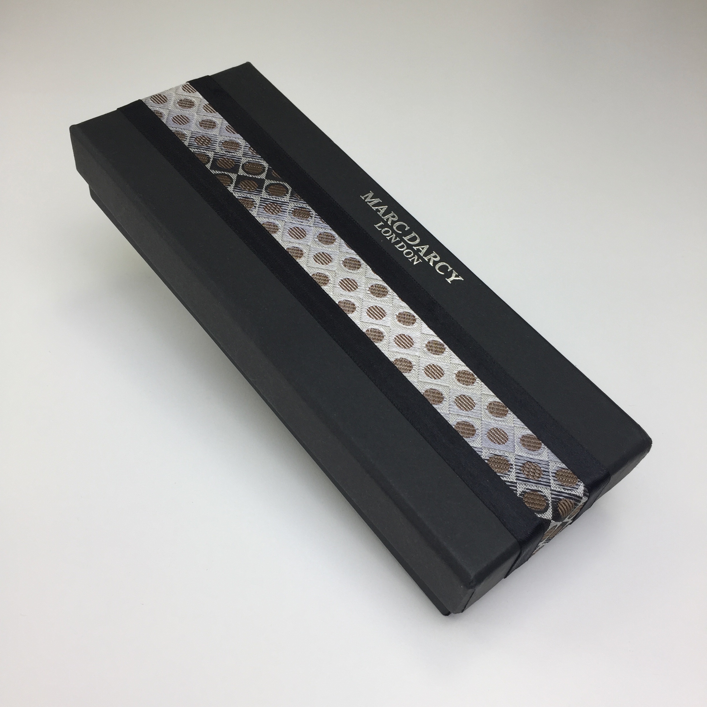 MARC DARCY TIE, CUFFLINK AND POCKET SQUARE SET BROWN/DARK GOLD AND