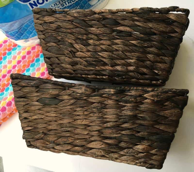 DIY Towel Bar & Wicker Basket Bathroom Organizer