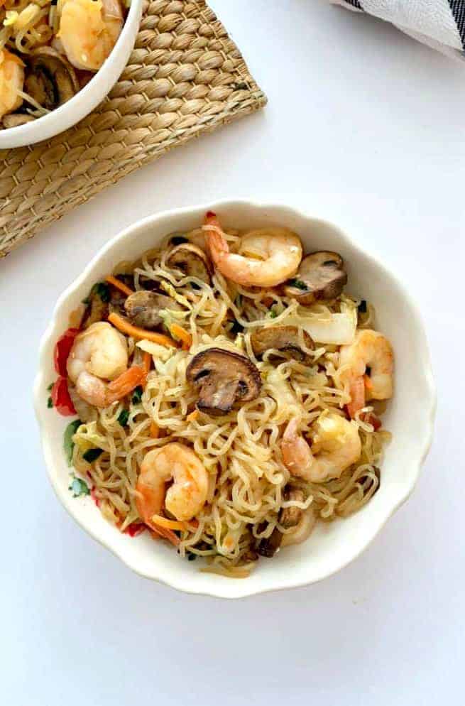 Easy Keto Lo Mein With Shrimp Quick & Delicious!