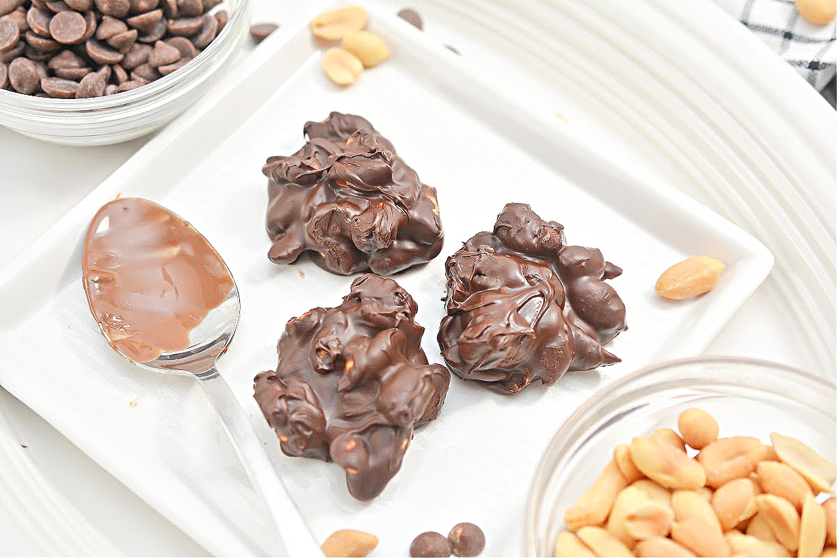 Easy Microwave Keto Peanut Clusters Easy Keto Treat