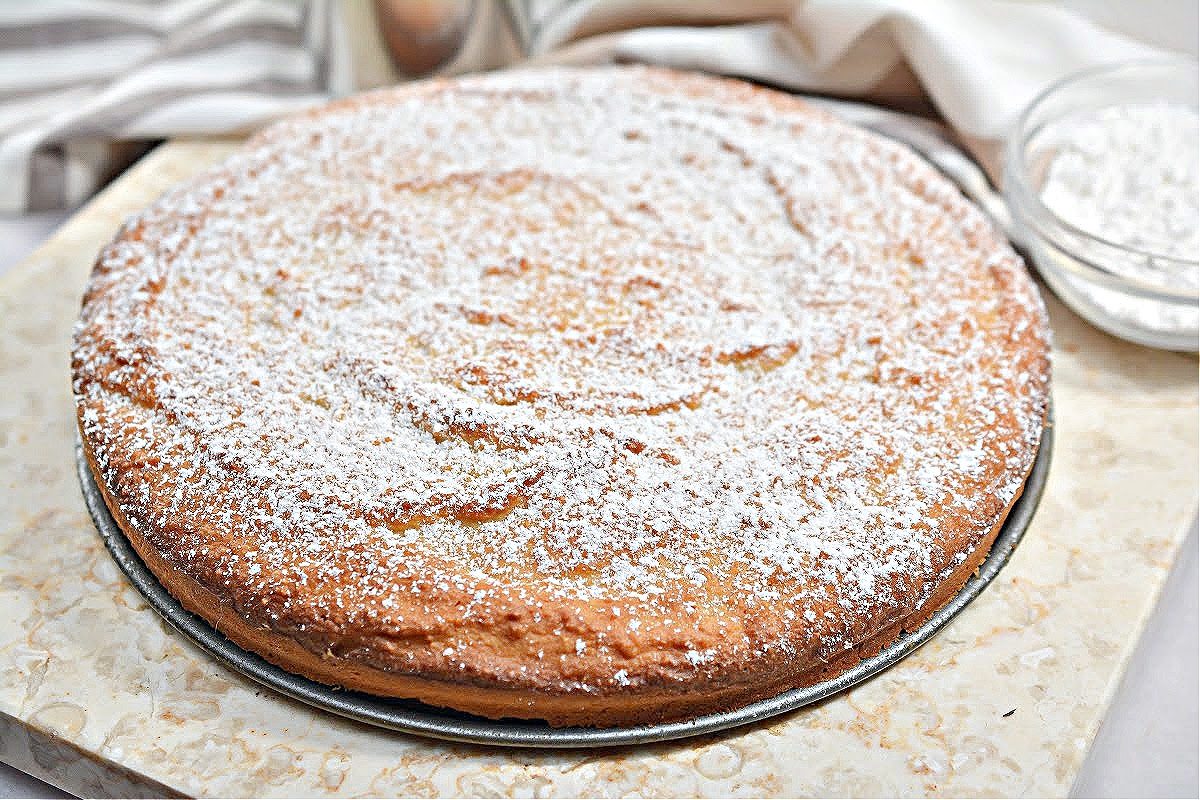 Keto Olive Oil Cake Only 4 Net Carbs Per Slice