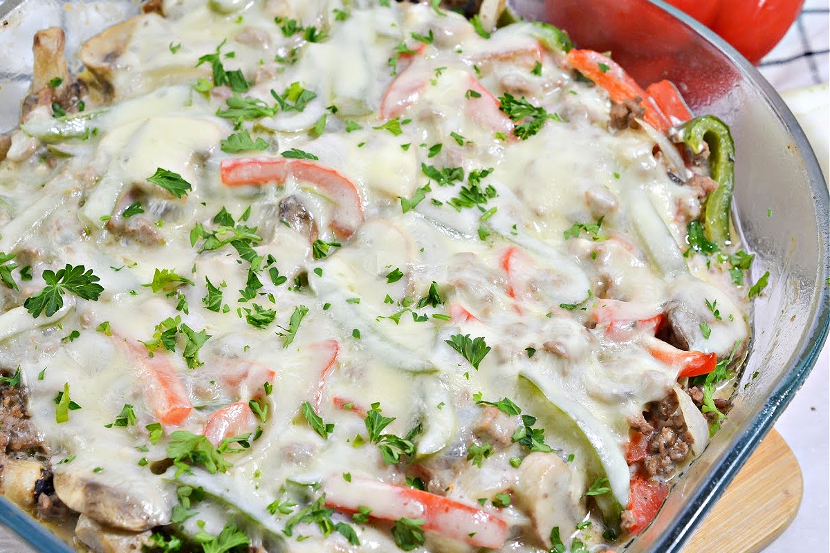 Keto Philly Cheesesteak Casserole Easy Ground Beef Recipe