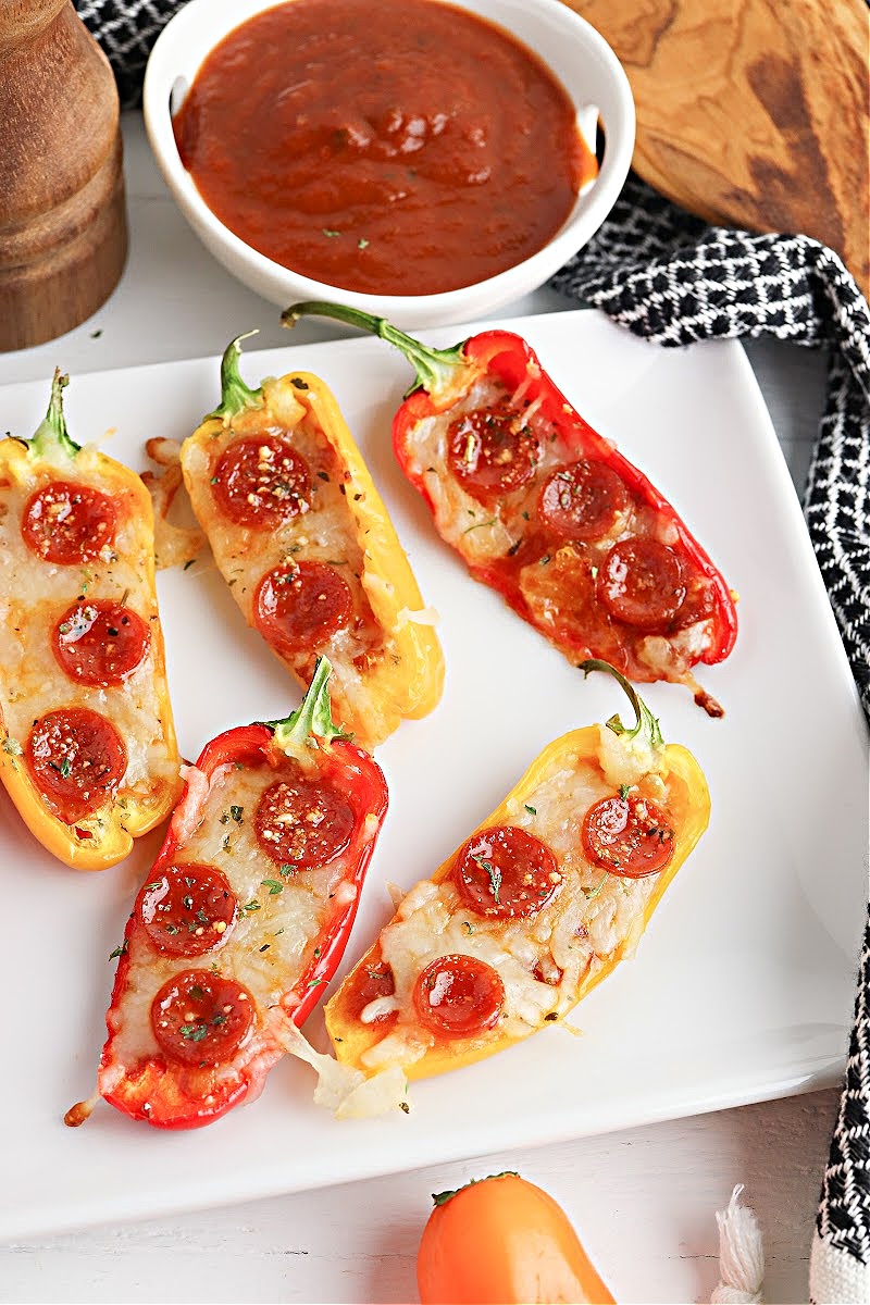 LowCarb Pizza Pepper Poppers Easy Lunch, Snack or Appetizer!