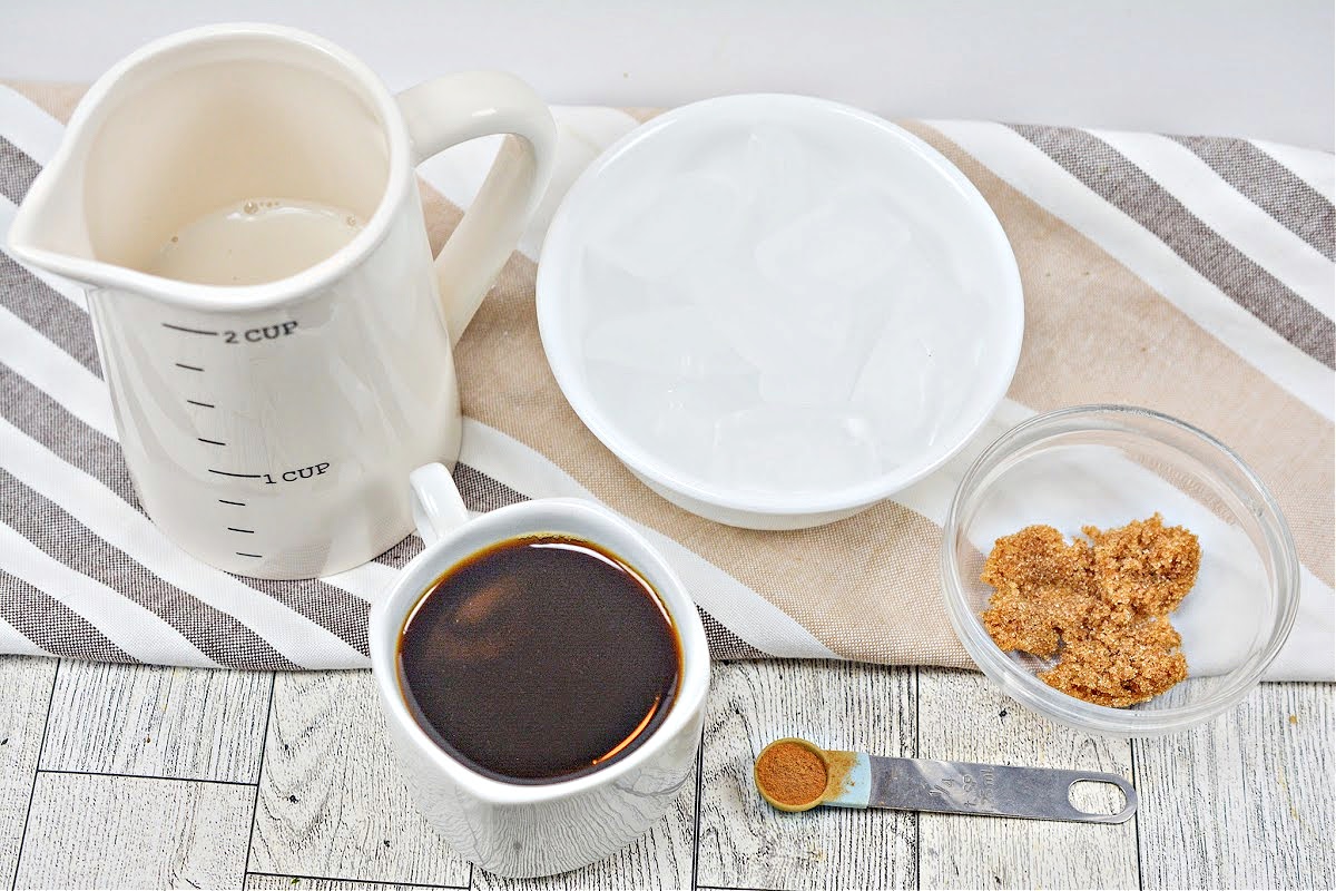 Keto Brown Sugar Shaken Espresso Easy Starbucks Copycat