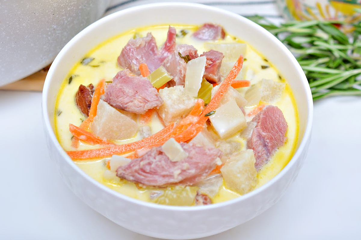 Creamy Keto Ham Bone and Veggie Soup