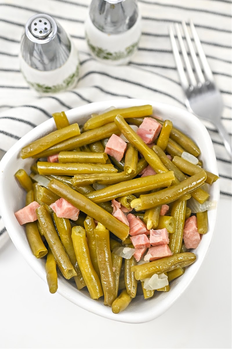 LowCarb Slow Cooker Green Beans and Ham